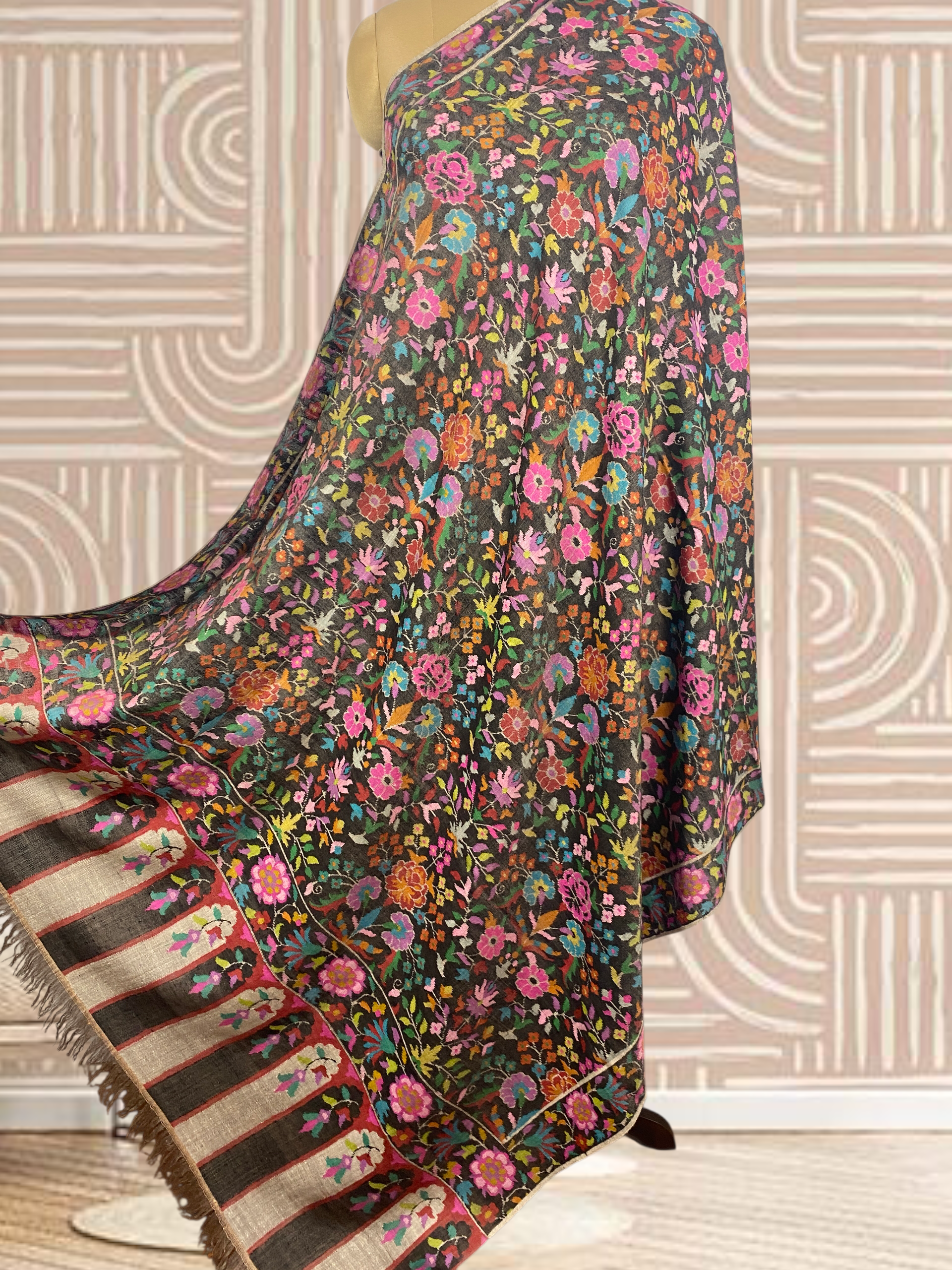 IMG_7817 Pure Pashmina Kani Shawl – Multicolor Floral